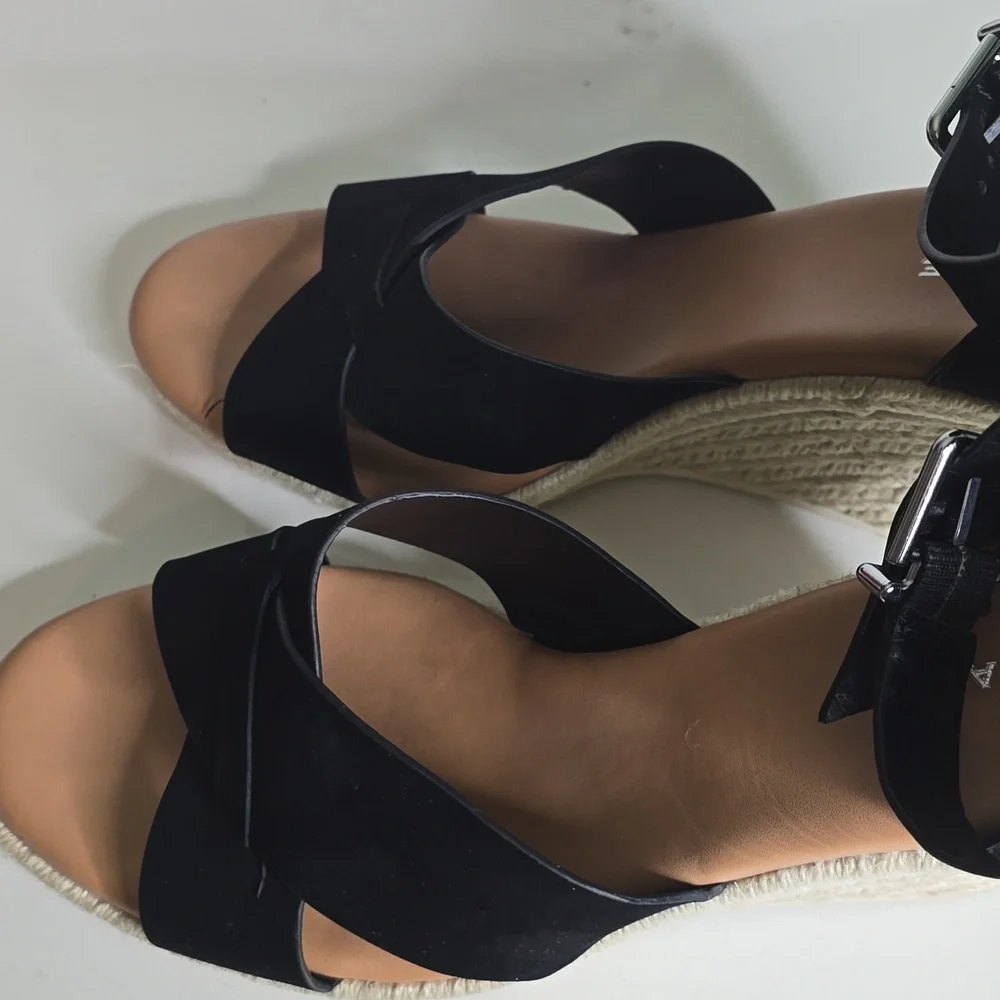 Alex Marie Nelana Sandal's Women's Wedge Heel 11